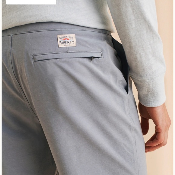 Faherty Brand All Day shorts size 31. - Picture 2 of 5